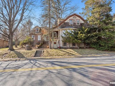 400 Goffle Hill Rd, Hawthorne, NJ, 07506