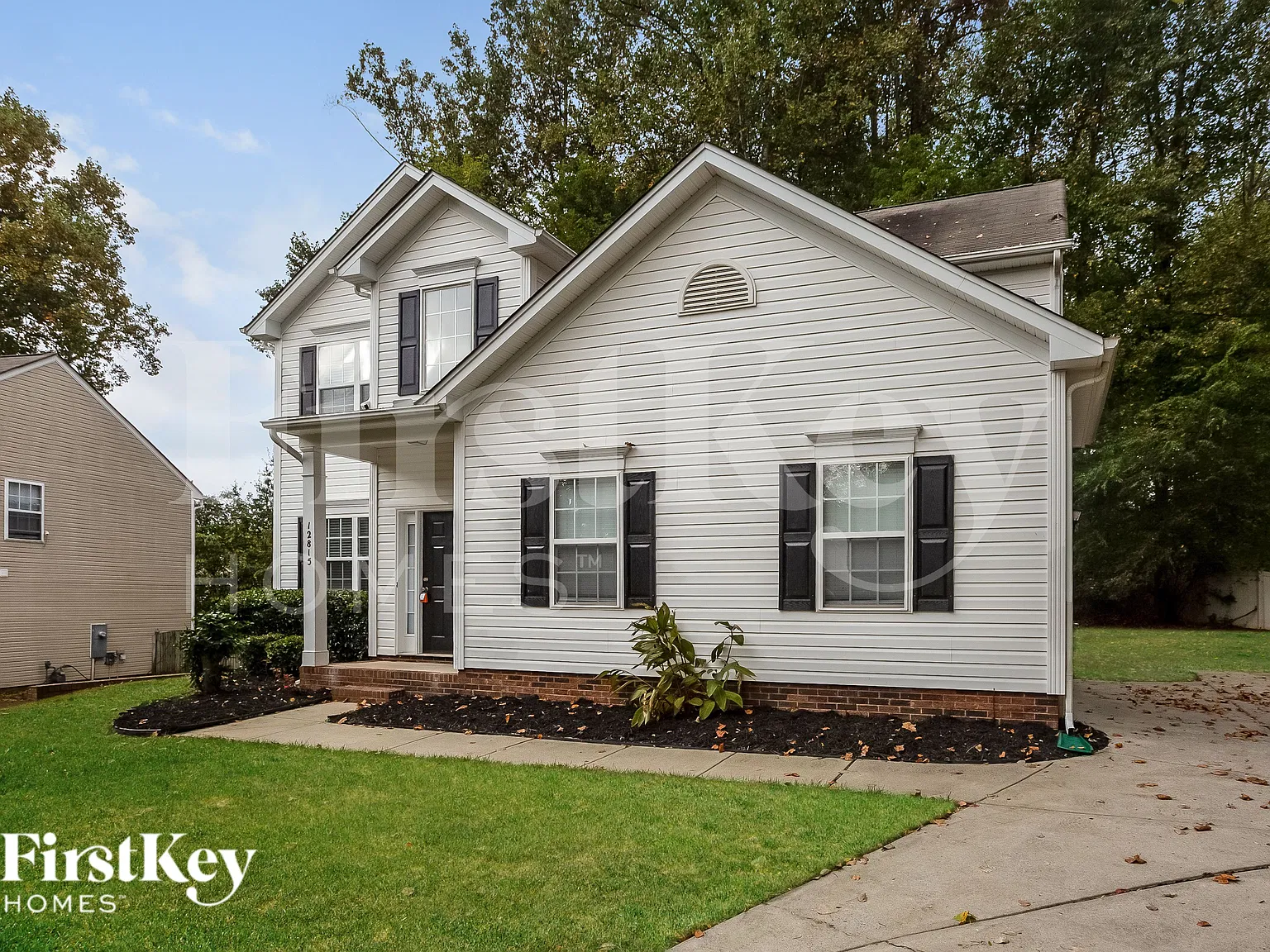 5 bed, 3.0 bath, 2299 sqft, $2,780 — Photo 4