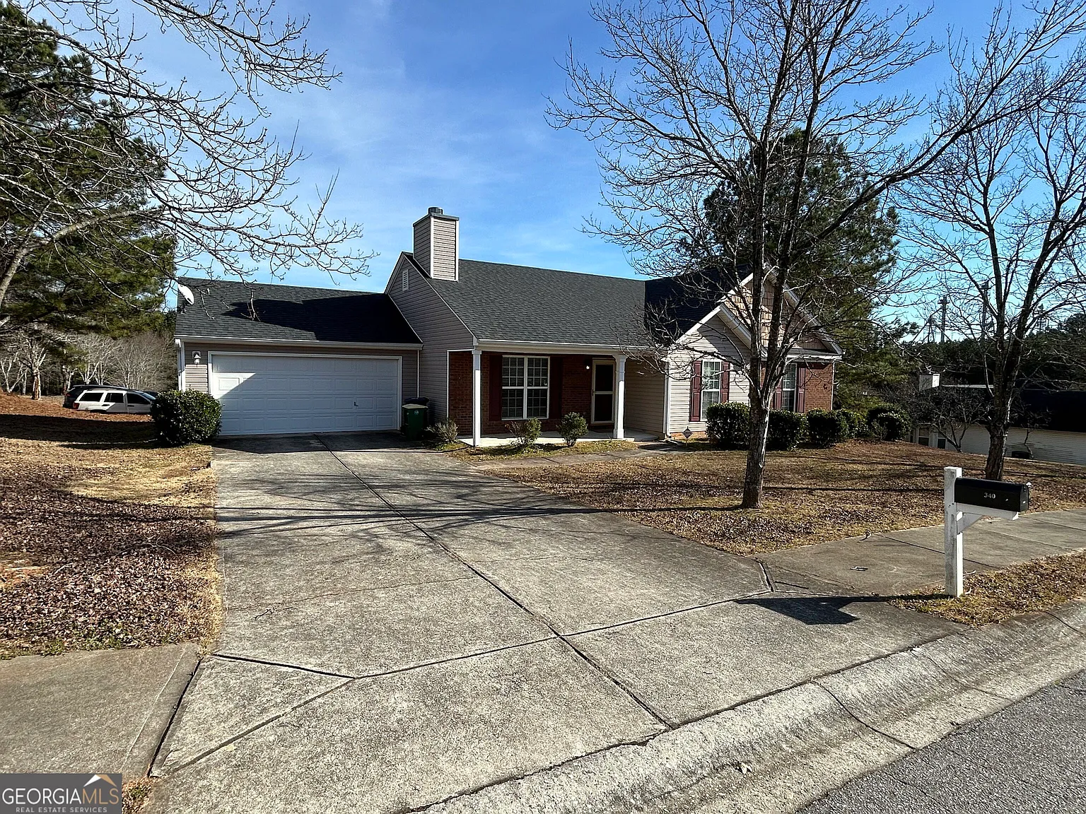 3 bed, 2.0 bath, 1517 sqft, $1,850 — Photo 2
