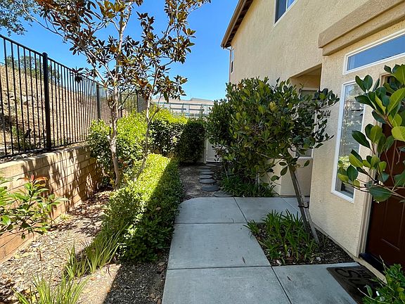 3rd image of 10414 Scripps Poway Pkwy Unit 95