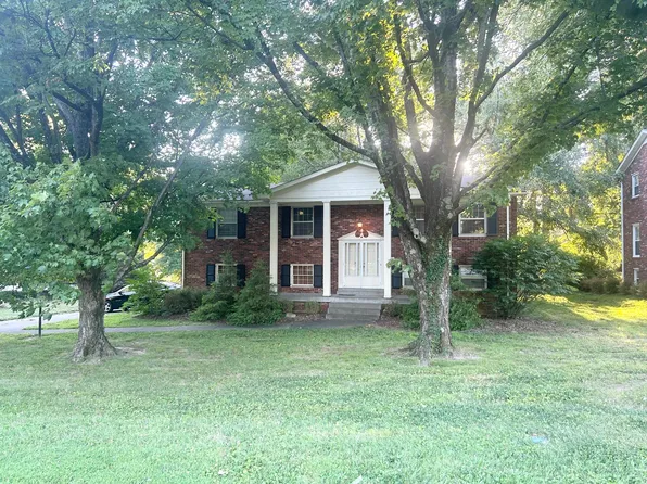 3408 Stony Brook Dr, Louisville, KY 40299