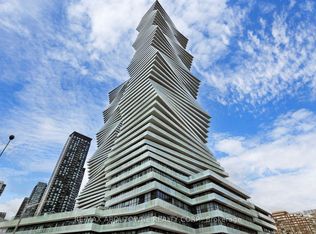 3883 Quartz Rd #5411, Mississauga, ON L5B 0M4