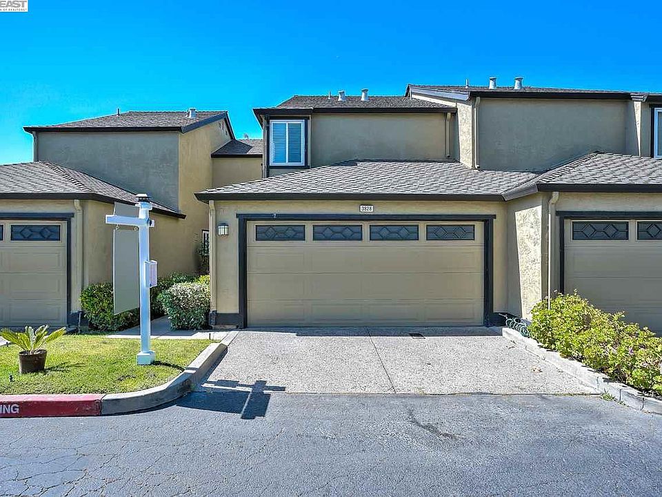 1st image of 3828 Shinglewood Ct #15