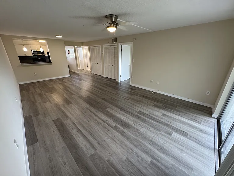 8481 Springtree Dr #303B — Photo 4