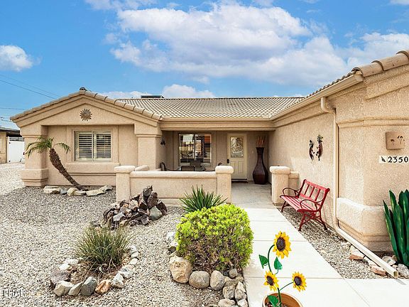3rd image of 2350 Tigertail Dr