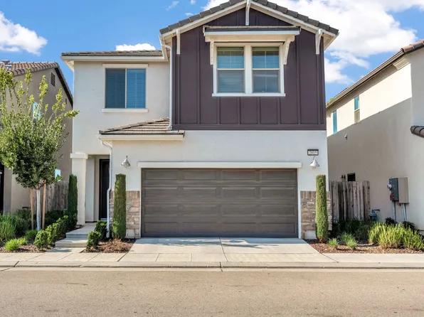 2815 N Leya Dr, Fresno, CA 93727