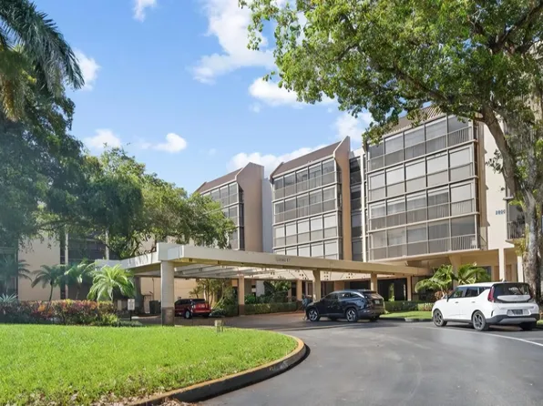 2800 N 46TH Avenue #A404, Hollywood, FL 33021