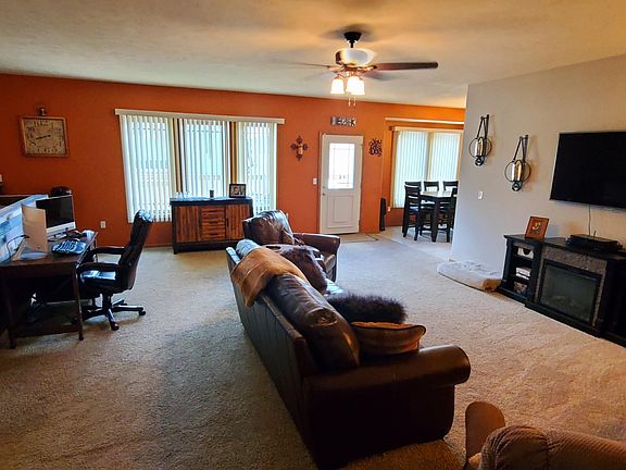 4th image of 3313 Wheat Ridge St