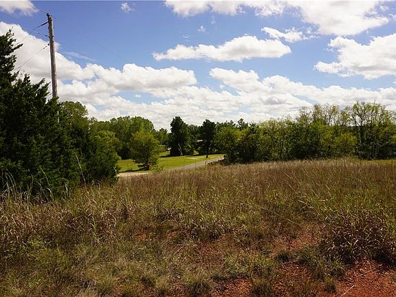 4th image of Morningside Dr