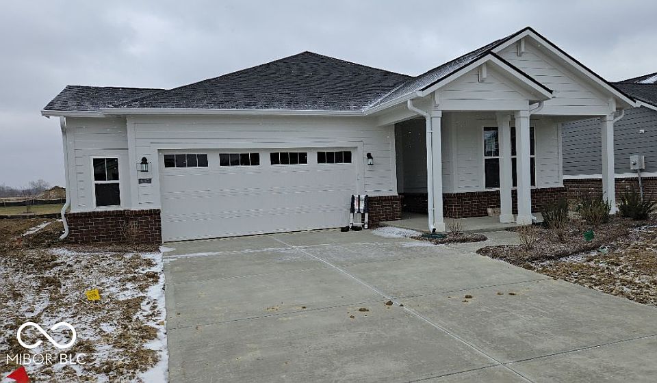 1st image of 5385 W Glenview Dr