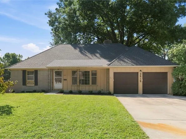 3515 W 49th St, Roeland Park, KS 66205