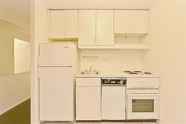 Rented by Empire State Properties | media 5