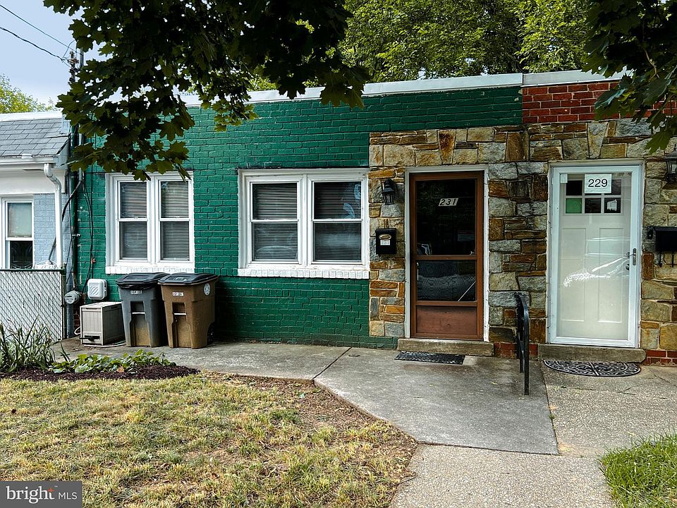 1st image of 231 N Adams St