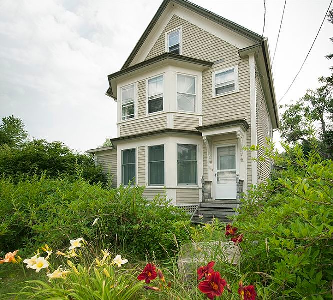 344 Washington St, Dover, NH 03820 Zillow