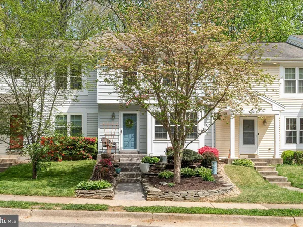 15369 Inlet Pl, Dumfries, VA 22025
