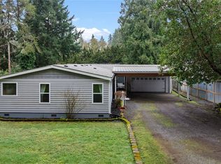 6827 Holmes Island Rd SE, Olympia, WA 98503