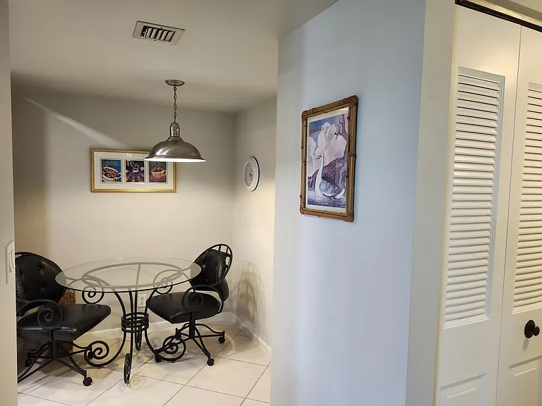 450 Egret Cir — Photo 6