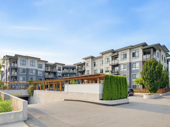 20356 72b Ave #407, Langley, BC V2Y 4J9