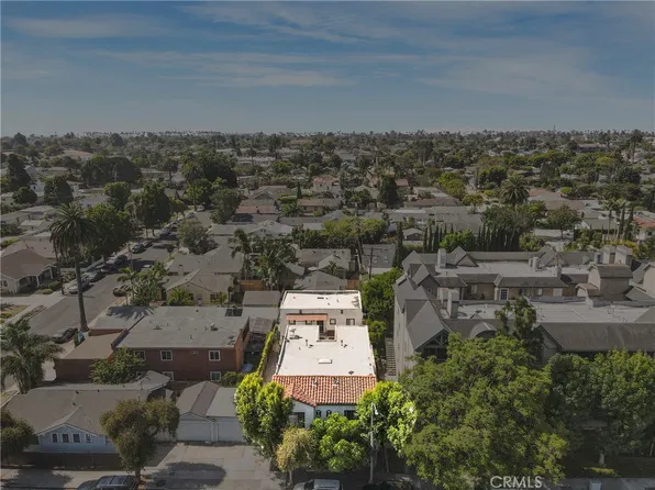 3822 E 7th St, Long Beach, CA 90804