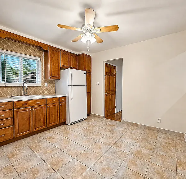 147-28 22nd Ave #2B — Photo 3
