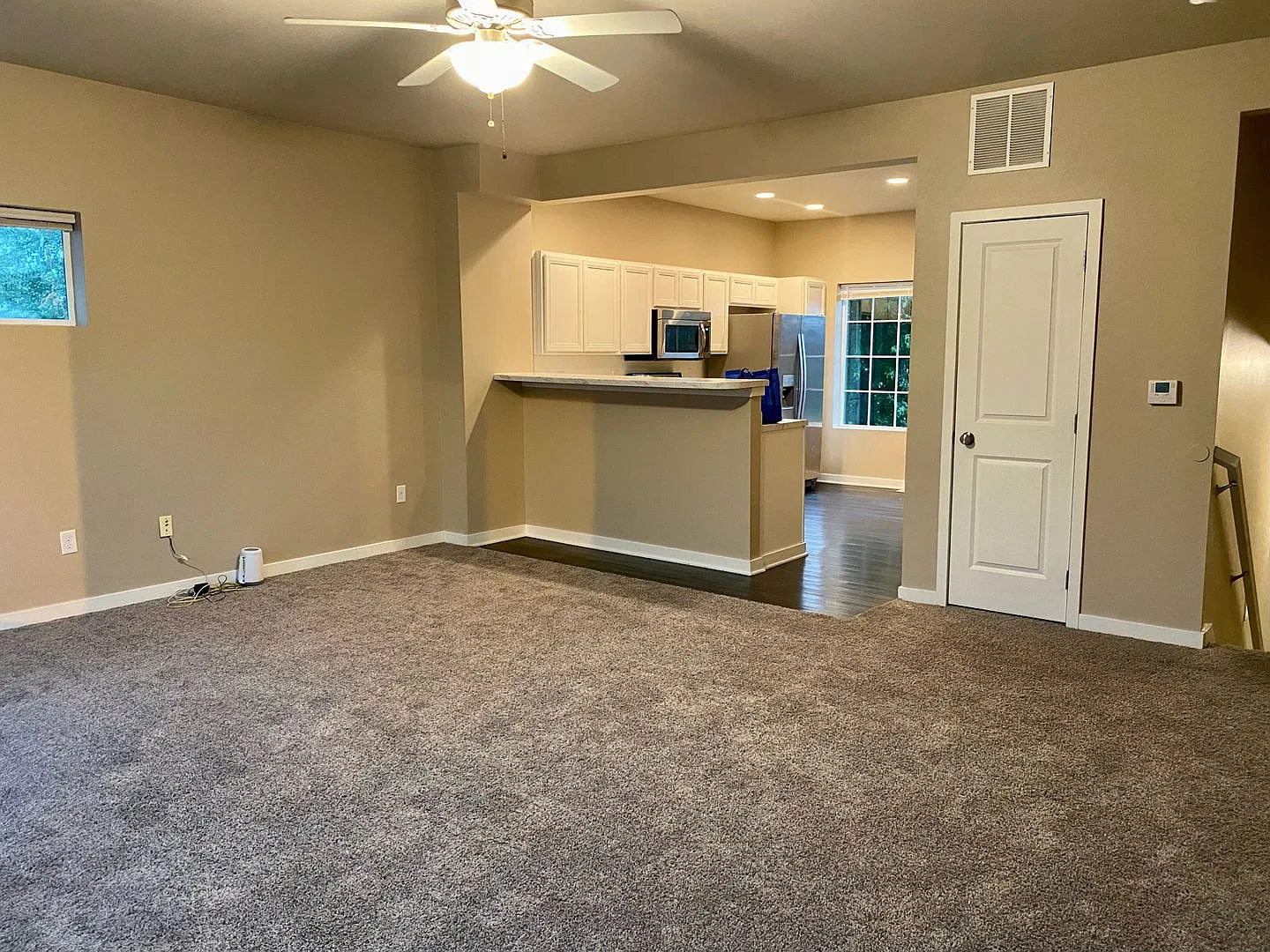 3 Bedroom Ankeny Townhome Available December 15, 2026! — Photo 3