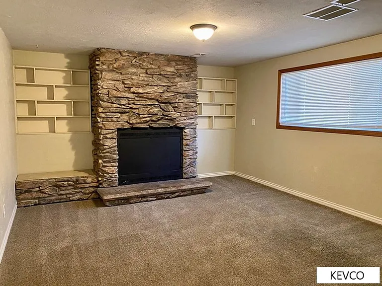 308 Briarwood Rd — Photo 11