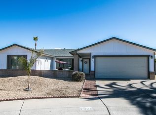 2926 E Michelle Dr, Phoenix, AZ 85032