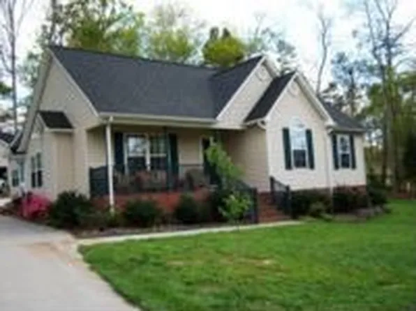 1918 Manning Pl, Rock Hill, SC 29730