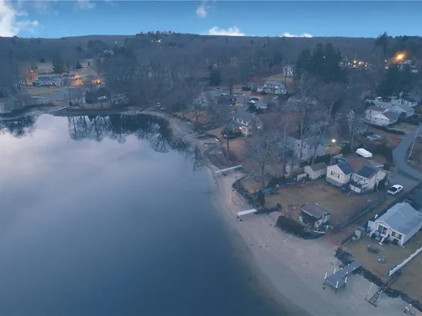 11 Steere Rd, Glocester, RI 02814