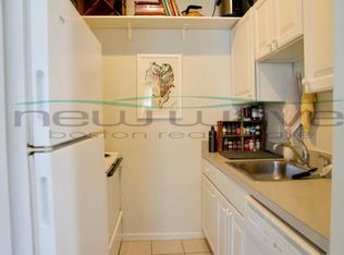 8 Blackwood St #216, Boston, MA 02115