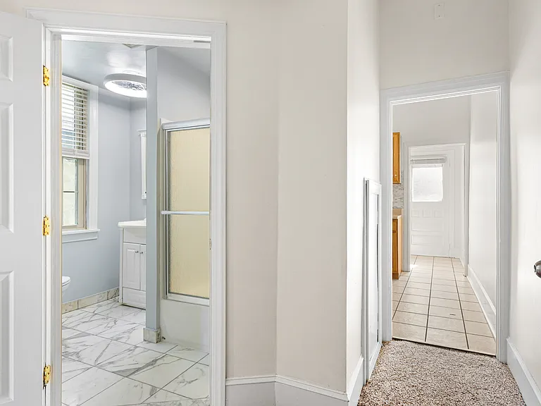 202 E Girard Ave #1 — Photo 16