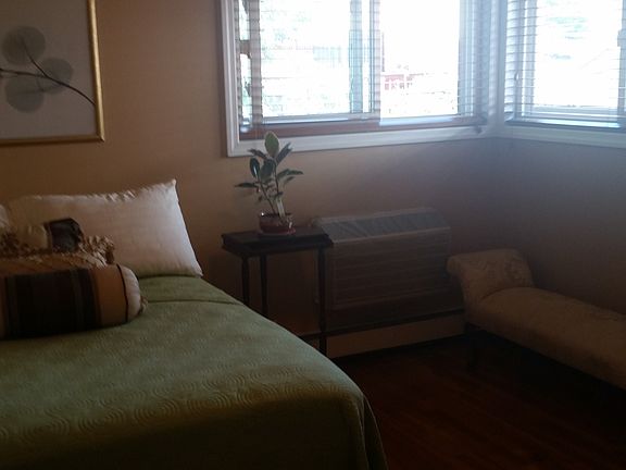 5th image of 14938 82nd St
