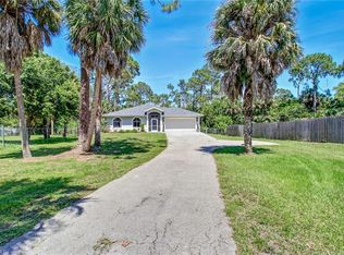 1470 19th St SW, Naples, FL 34117