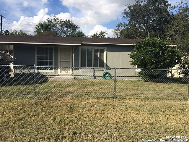 1st image of 515 Golden Crown Dr