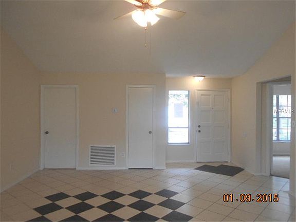 2nd image of 419 Greyford Ln