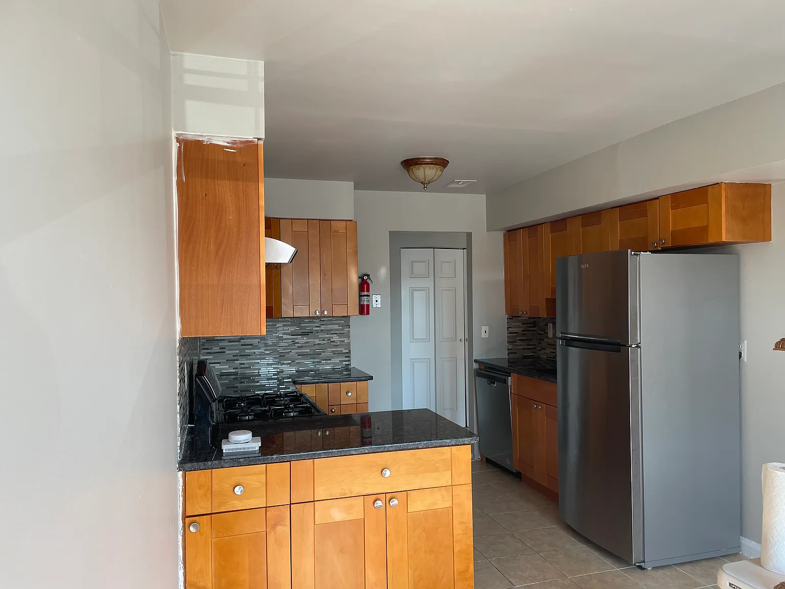 2 bed, $2,450 — Photo 1