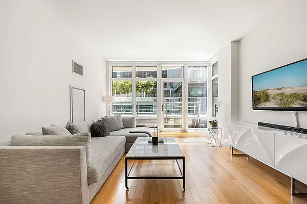 Sold by Compass | media 9