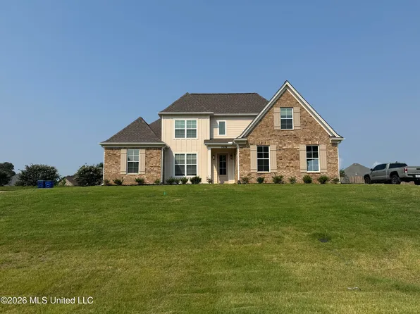 7379 Newbury Dr, Olive Branch, MS 38654