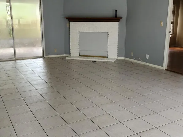 1176 Harmony Dr S, Saint Johns, FL 32259