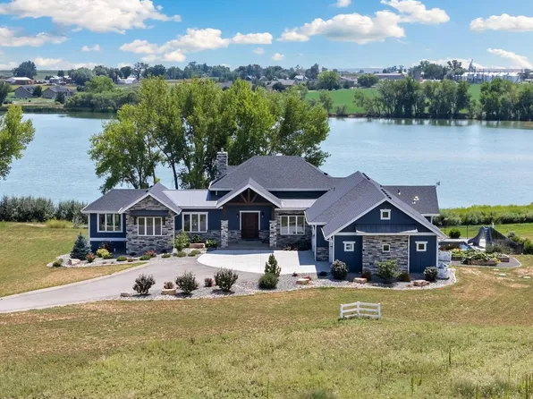 3324 Fox Crossing Pl, Loveland, CO 80537