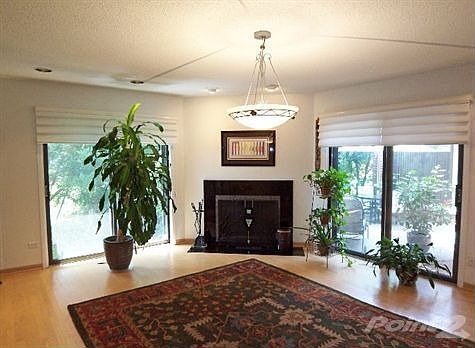 Invite the outdoors right into the Family Room.
