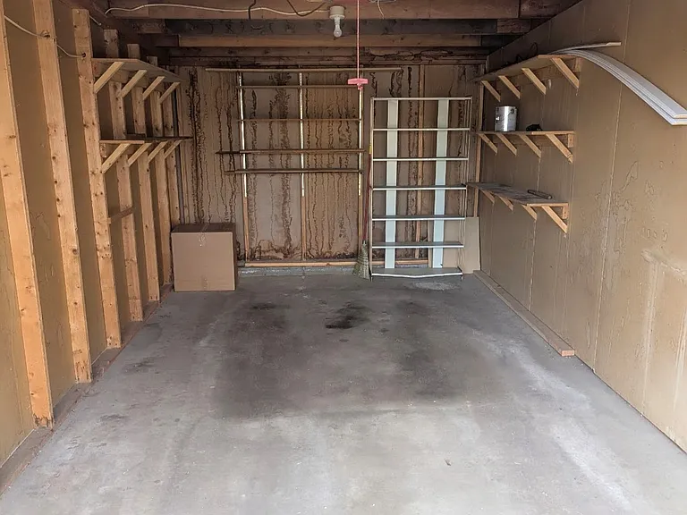 230 S Brentwood St #201 — Photo 12