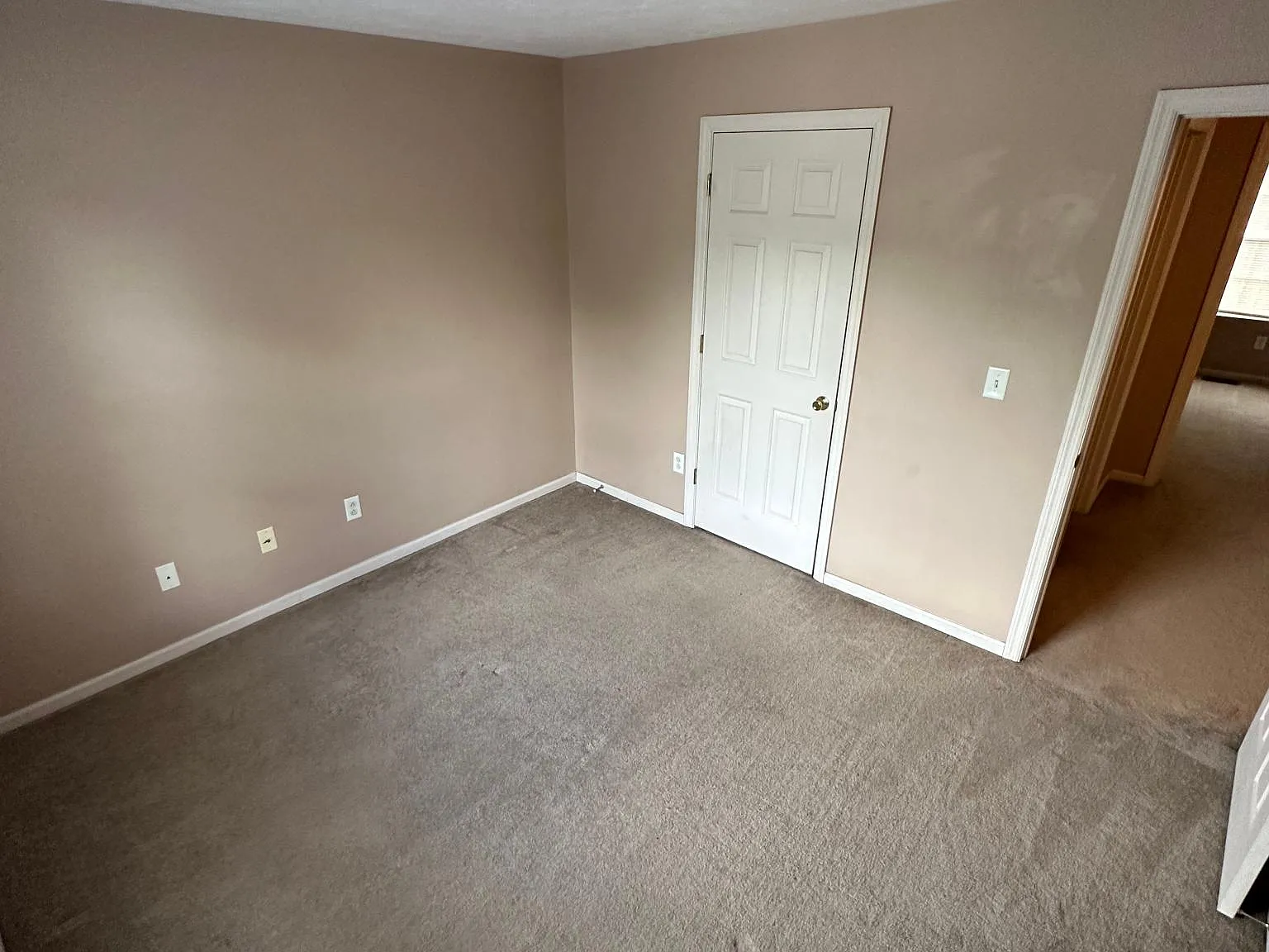 150 Mynhier Rd — Photo 2