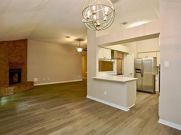 4th image of 5410 Shady Gardens Dr