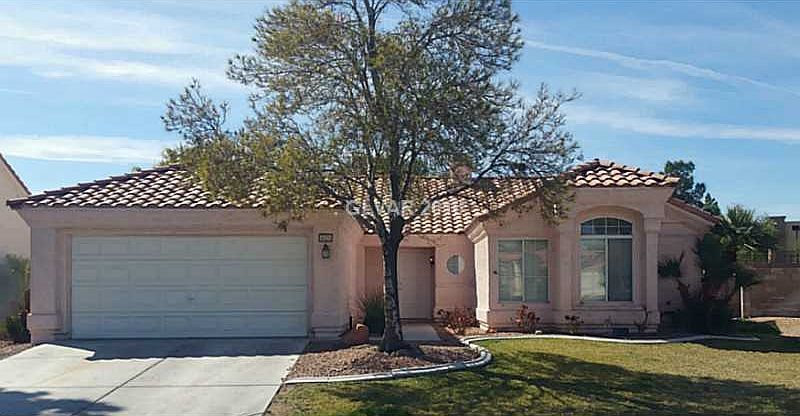 1st image of 4425 Crimson Leaf Dr