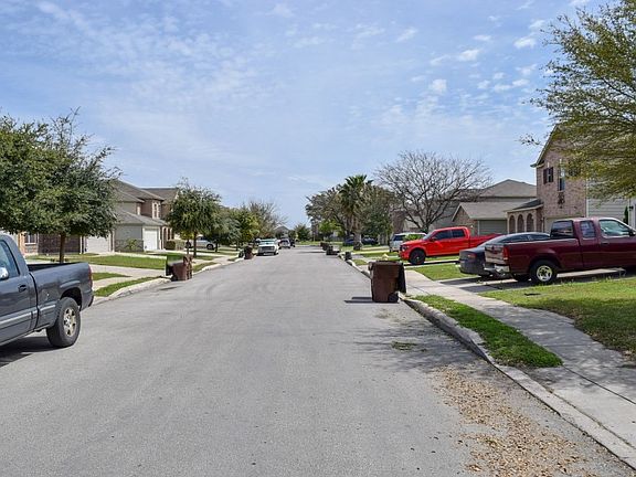 4th image of 10148 Del Lago Ct