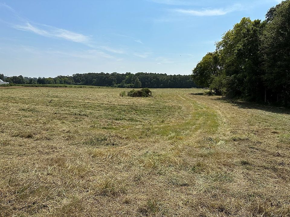 2nd image of 1280 S County Road 9