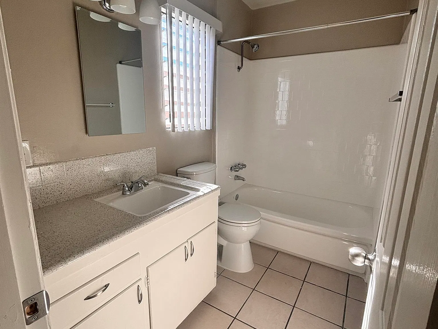 Villa Royale Apartments — Photo 4