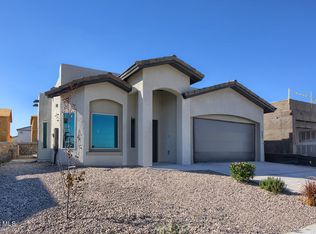313 Adamtowne Dr, El Paso, TX 79928
