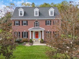 102 Drake Dr, Wexford, PA 15090